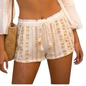 Raga NWT Zaylee White & Gold Embroidered shorts